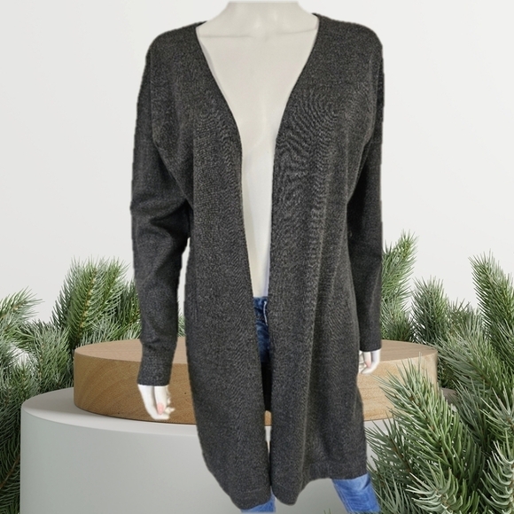 Stephanie Parks Long Sleeve Thigh Length Cardigan Size XL - Picture 2 of 8